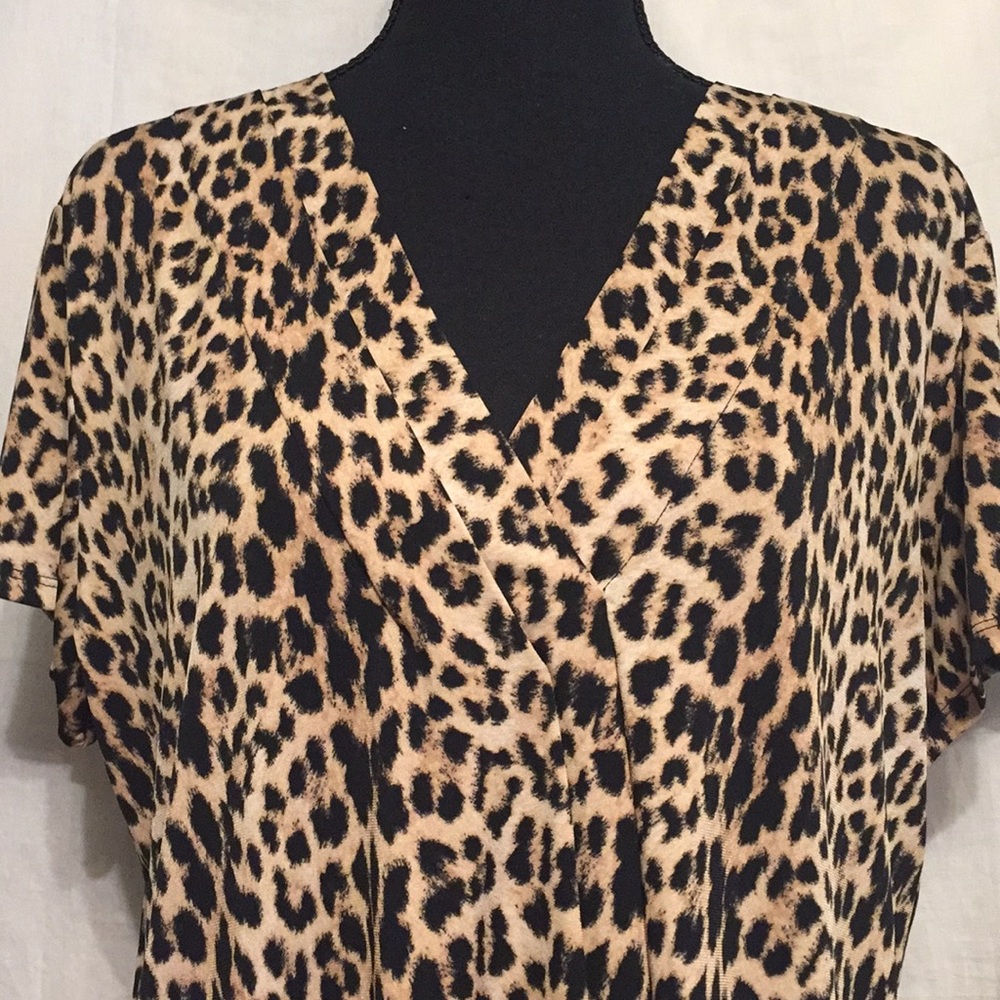 Blouse - Picture 2 of 8